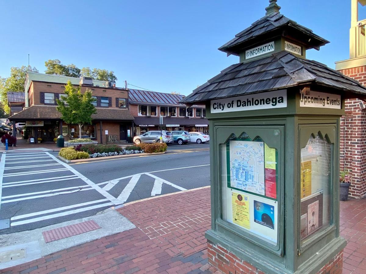 Holiday Inn Express & Suites - Dahlonega - University Area By Ihg Extérieur photo